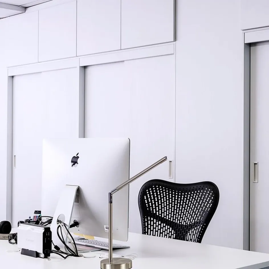 Burolamp Ugello nikkel met pushdimmer>Straluma New