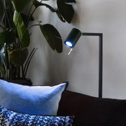 Calex Smart Home GU10 LED lichtbron 4.9W RGBW></noscript>Straluma New