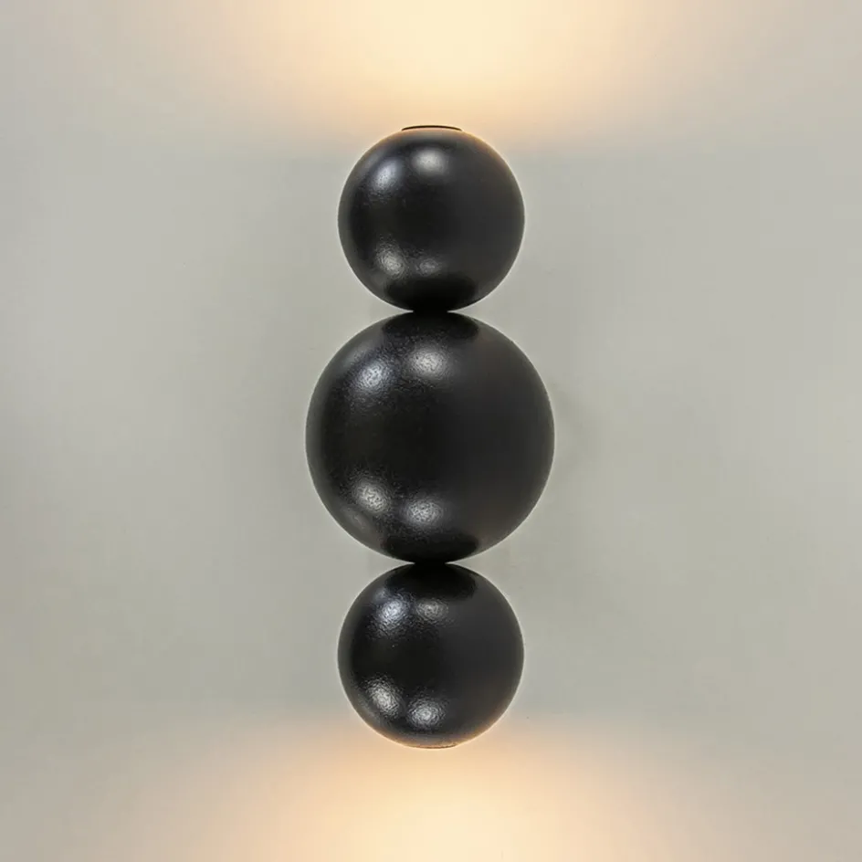 Design wandlamp textured black inclusief LED>Straluma