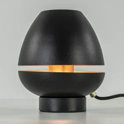 Elegante tafellamp mat zwart met goud accent><noscript><img width=