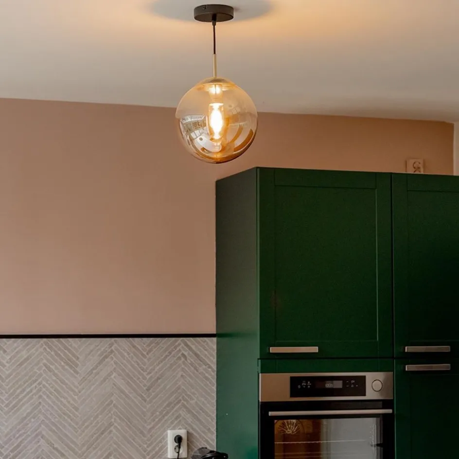 Hanglamp amber glazen bol 25 cm met messing>Straluma Discount