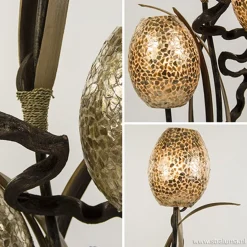 Houten vloerlamp met kelk van schelpen><noscript><img width=