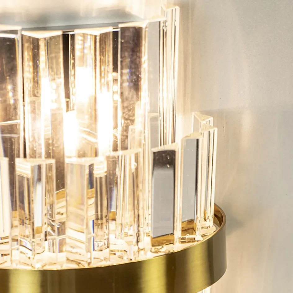 Klassieke wandlamp brushed brass met helder kristal>Straluma
