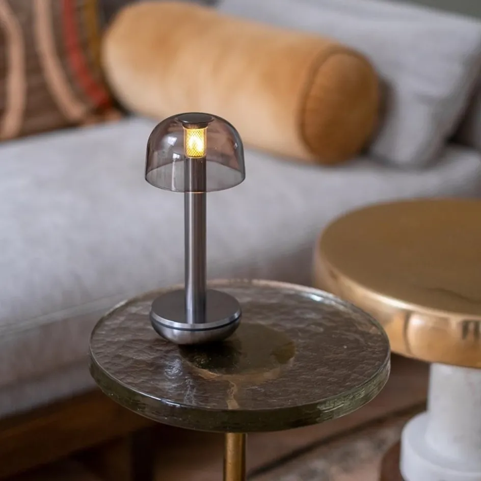 Luxe tafellamp op batterij dimbaar titanium/smoke>Straluma New