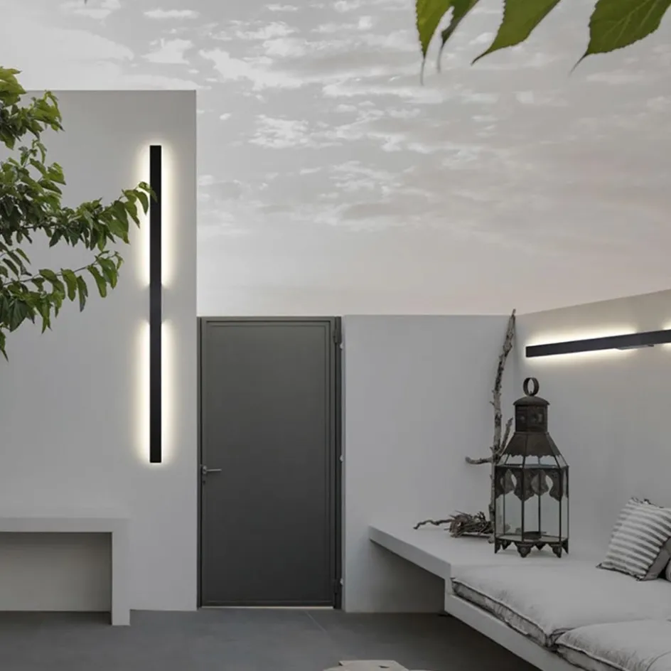 Mat zwarte buitenlamp inclusief LED>Straluma Discount