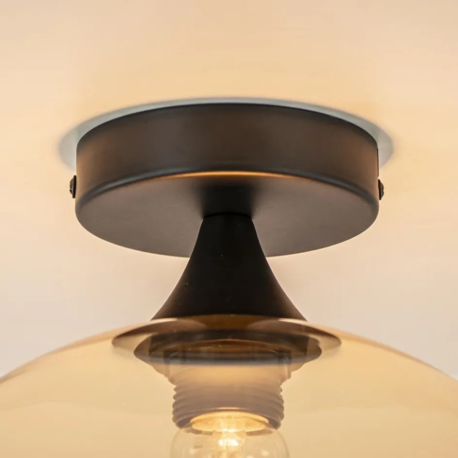 Mat zwarte plafondlamp met amber glazen bol 30 cm>Straluma Best