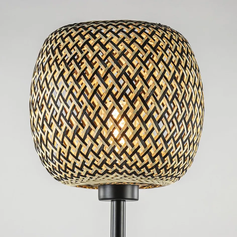 Mat zwarte vloerlamp met bamboe kap>Straluma Outlet