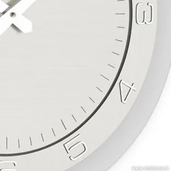 Moderne wandklok rond RVS keuken/kantoor><noscript><img width=