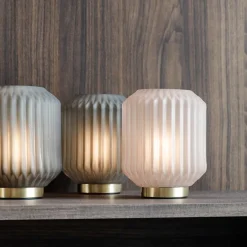 Olijf groene tafellamp Ivot op batterij><noscript><img width=