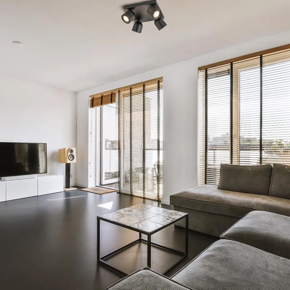 Opbouwspot 4-lichts vierkant zwart GU10>Straluma Online