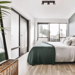 Opbouwspot Solare 3l balk zwart><noscript><img width=