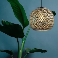 Ronde hanglamp bamboe naturel met zwart></noscript>Straluma Outlet