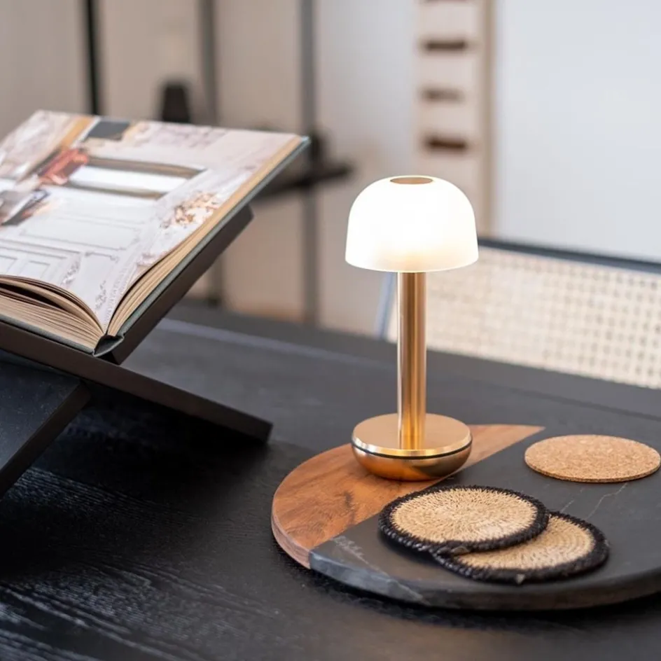 Sfeervolle tafellamp goud met frosted kapje op batterij>Straluma Sale