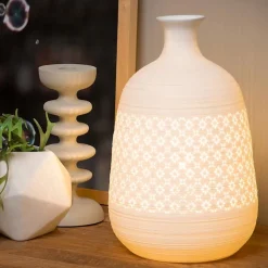 Sfeervolle tafellamp wit porselein decoratief><noscript><img width=