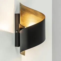 Sierlijke wandlamp krul zwart met goud>Straluma New