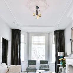 Strak klassieke plafondlamp egg goud met zwart><noscript><img width=