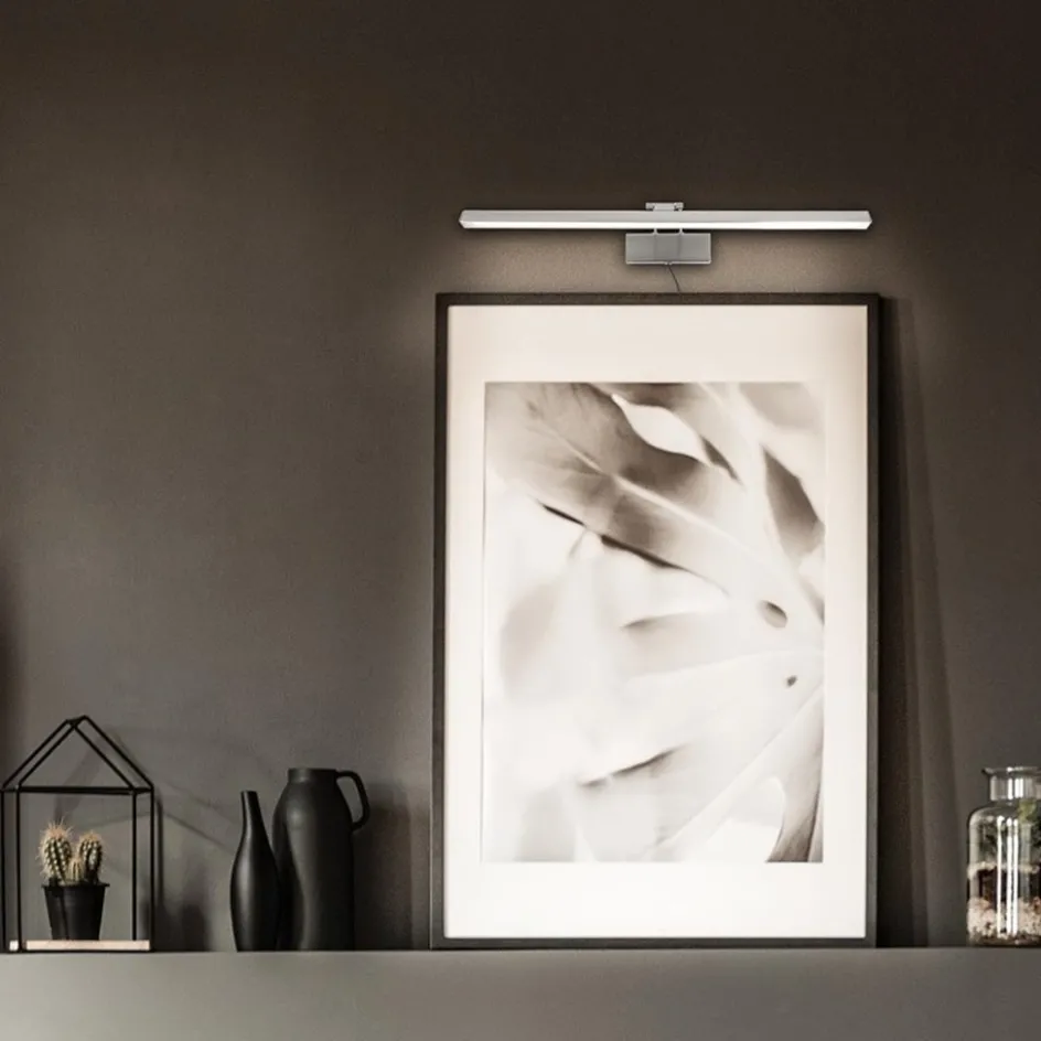 Strak klassieke schilderij wandlamp geborsteld staal>Straluma New