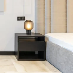 Tafellamp Lett zwart met mat smoke glas><noscript><img width=