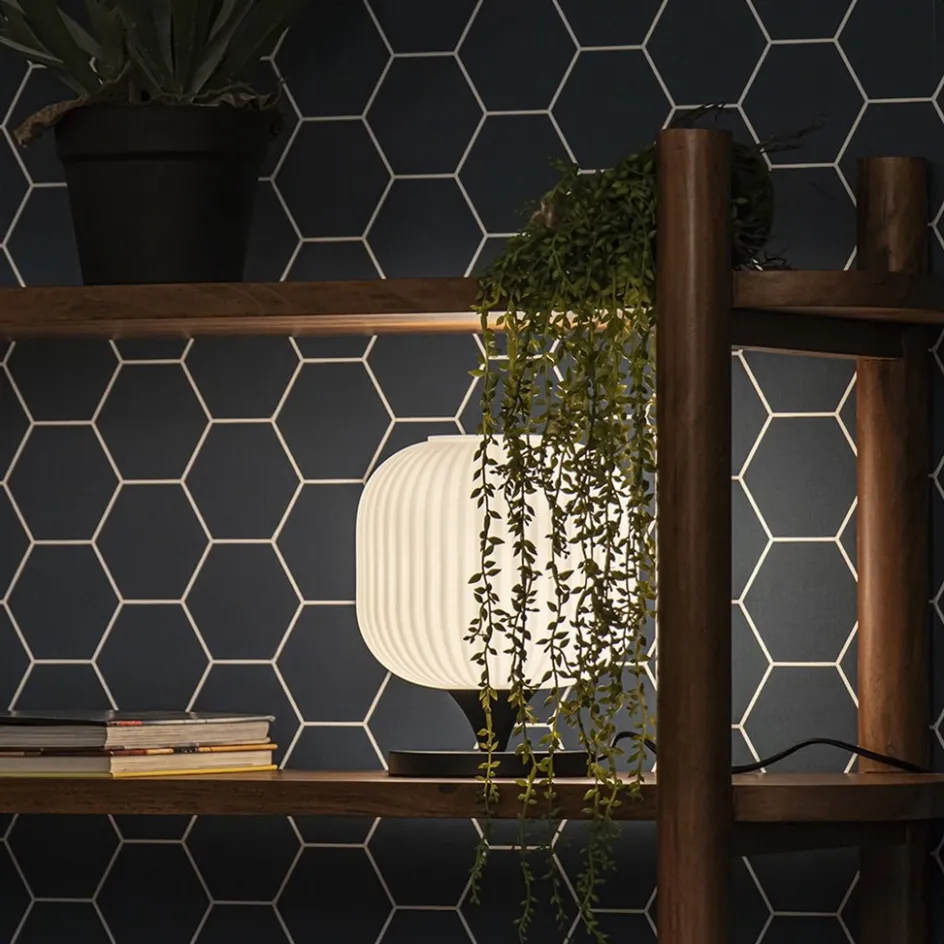 Tafellamp mat zwart met wit glas>Straluma Clearance