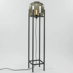 Vloerlamp Lett frame zwart/smoke glas>Straluma