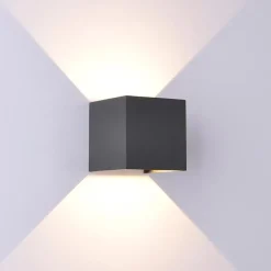 Wandlamp Davos kubus zwart IP54 2700k></noscript>Straluma Sale