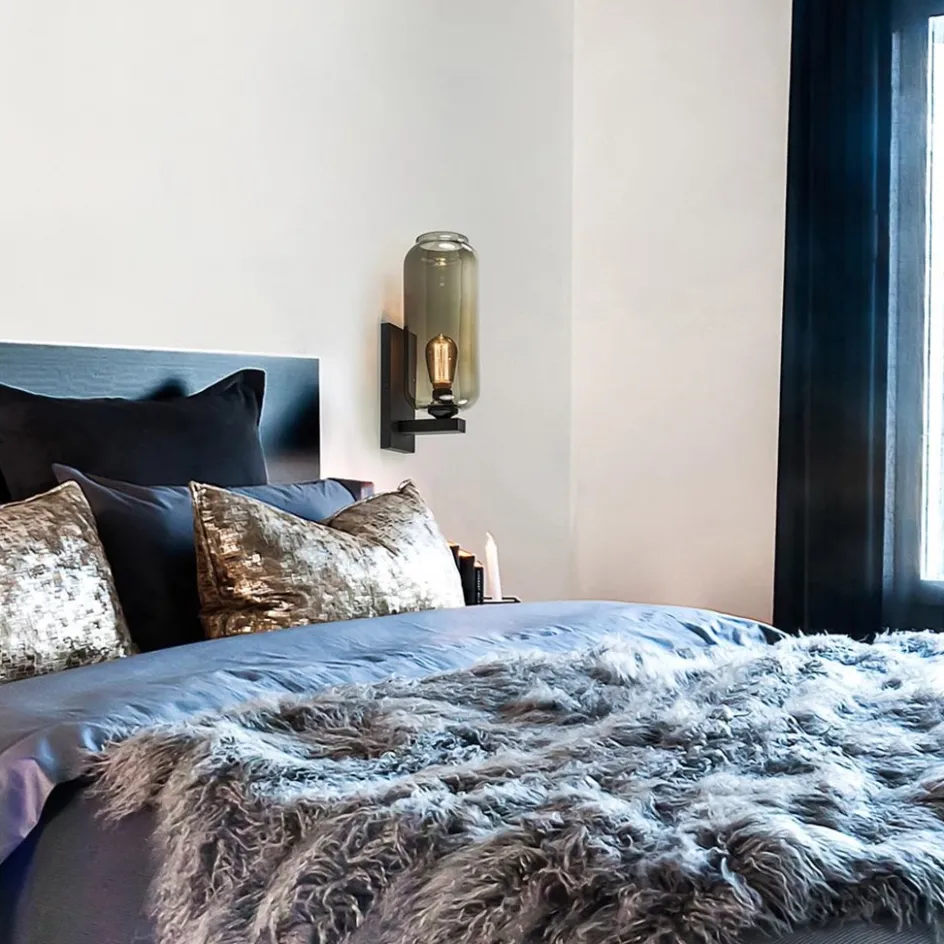 Wandlamp Lett zwart + smoke glas>Straluma Online