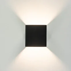 Wandlamp Stretto kubus zwart><noscript><img width=