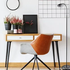 Zwarte vloer/leeslamp touch dimbaar><noscript><img width=